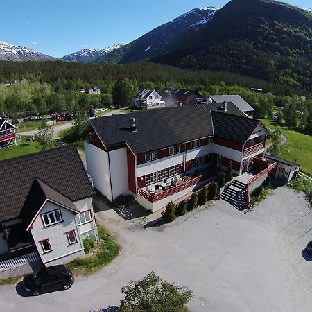 Jostedal Hotel ภายนอก รูปภาพ
